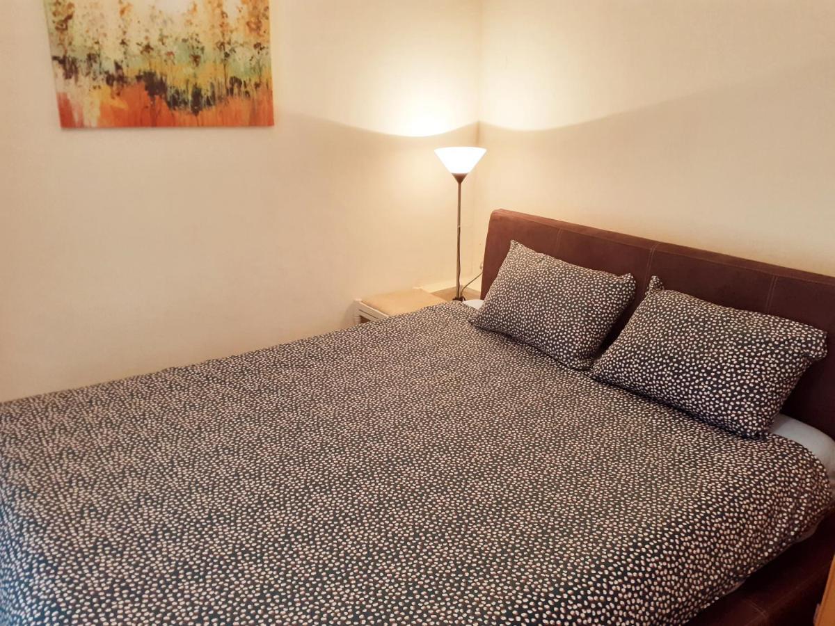 Apartman Stari Grad Apartment *